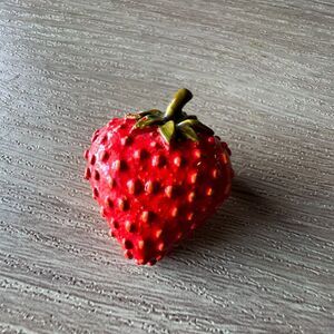 Vintage Enamel Strawberry Brooch